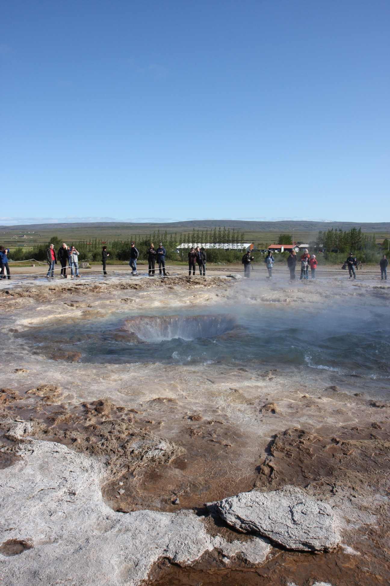 Geysir is done for next 5-10 min