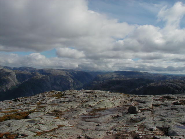P9020030