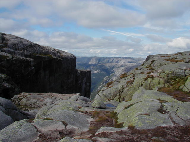 P9020034