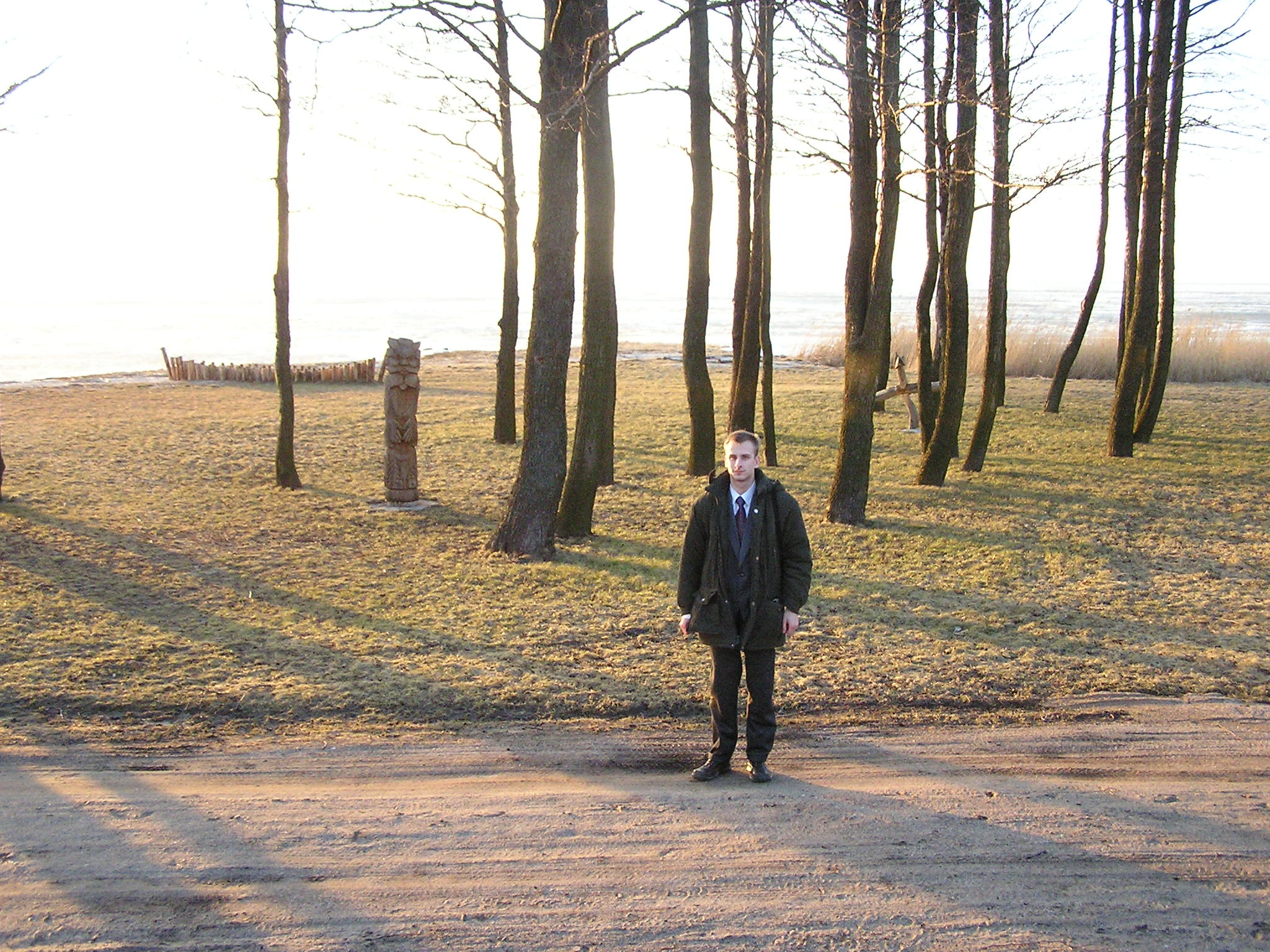 Marius ant marių kranto