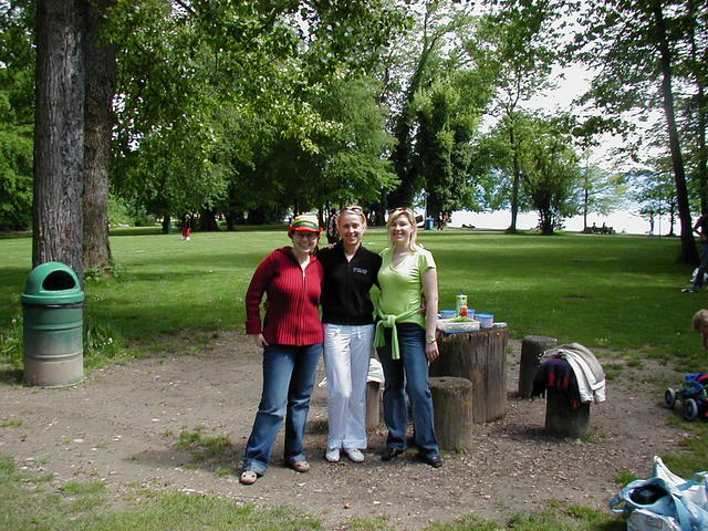 Aukse, Yana, Inga